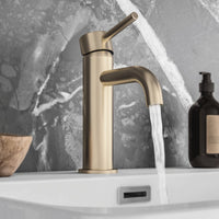 Eastbrook Meriden Mono Basin Mixer Tap With Waste - Brushed