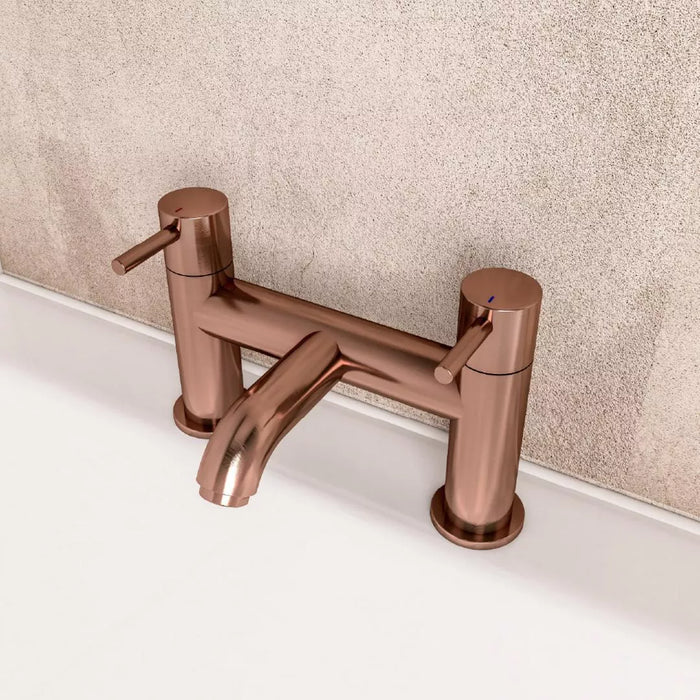 Eastbrook Meriden Deck Mounted Bath Filler Tap With Curve Spout
