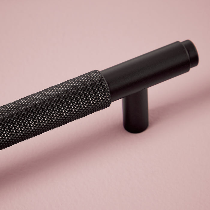 Scudo Knurled Straight Furniture Handle 250mm