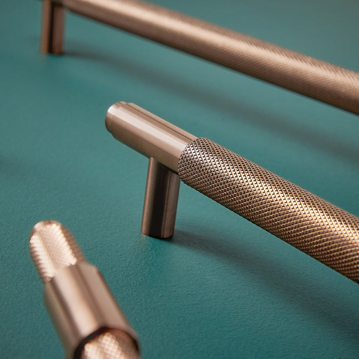Scudo Knurled Straight Furniture Handle 250mm