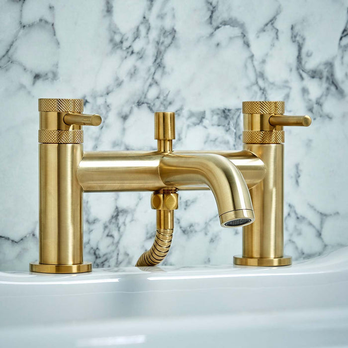 Scudo Core Bath Shower Mixer Tap with Handset