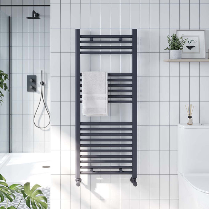 Scudo Strive Straight Heated Towel Rail