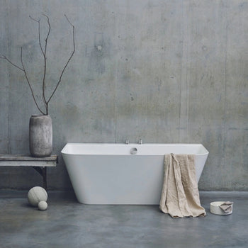Britton Clearwater Patinato Grande Back To Wall Bath