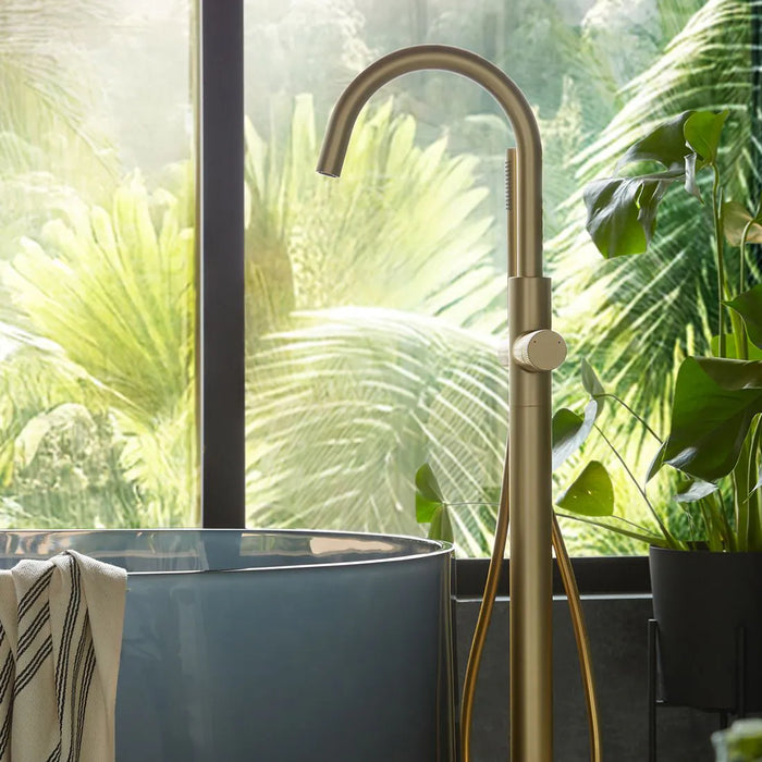Vado Safari Fluted Leverless Twist-Top Floorstanding Bath Shower Mixer Tap with Shower Kit