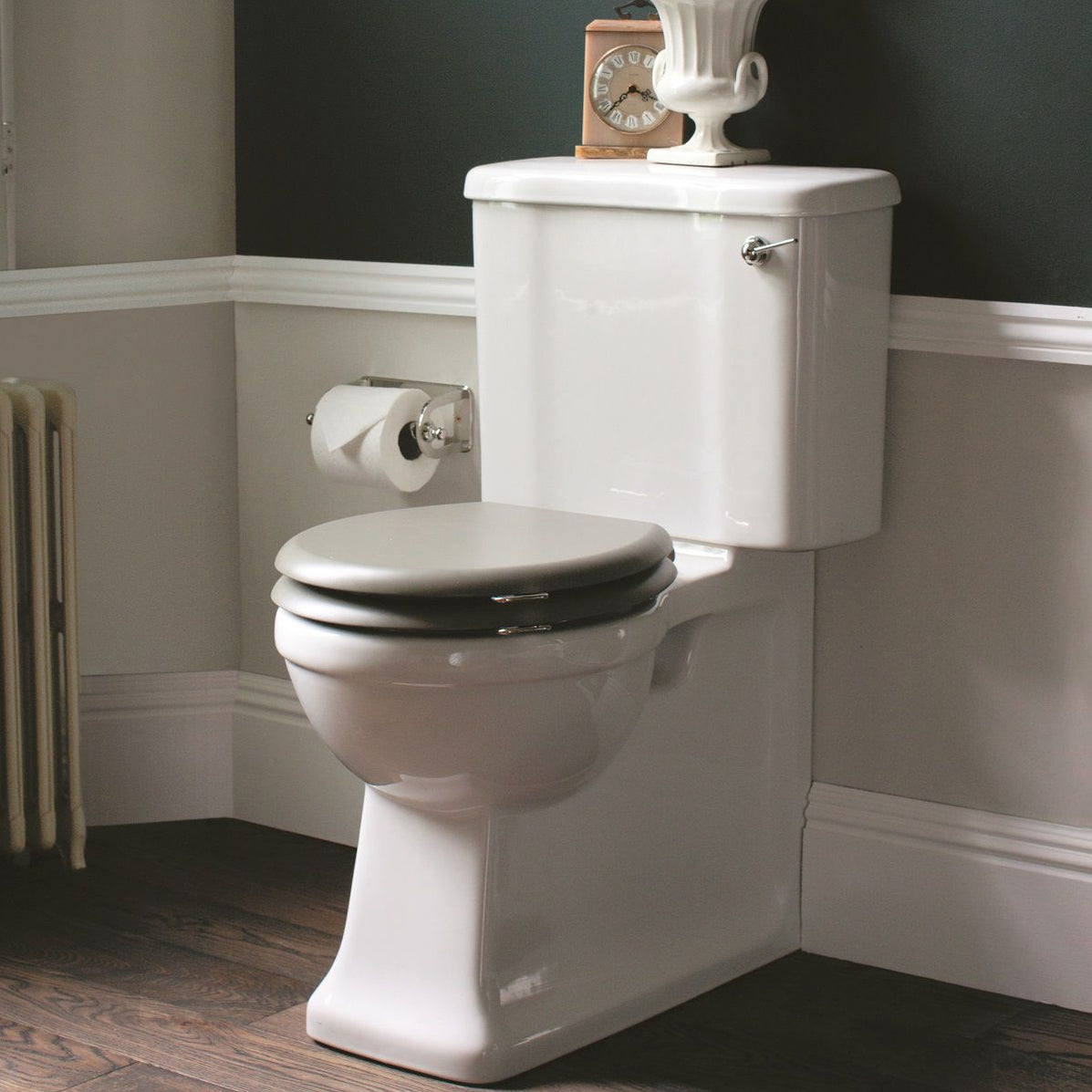 Burlington Arcade Close Coupled Traditional Toilet with Cistern ...