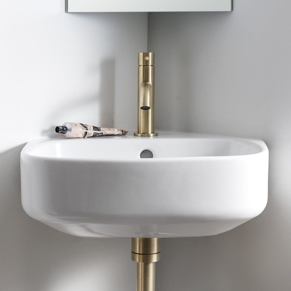 Corner Basins