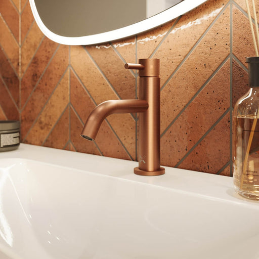 Crosswater MPRO Deck Mounted Basin Mixer With Knurled