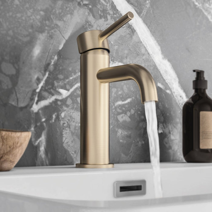 Eastbrook Meriden Mono Basin Mixer Tap With Waste - Brushed