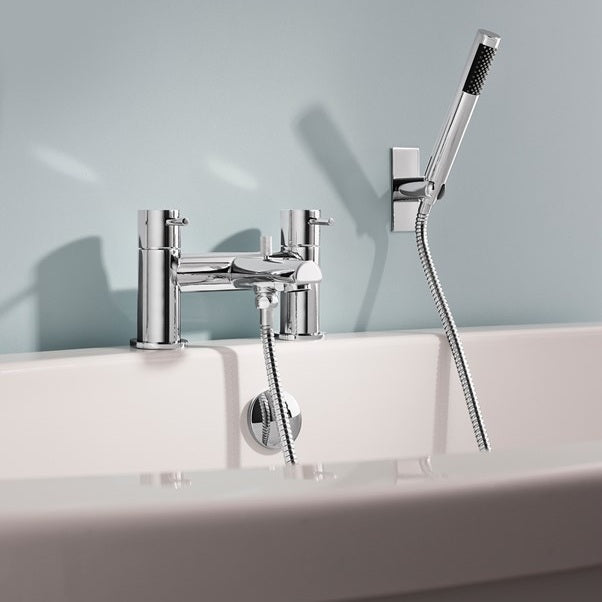 Crosswater Kai Lever Bath Shower Mixer Tap With Kit - Chrome