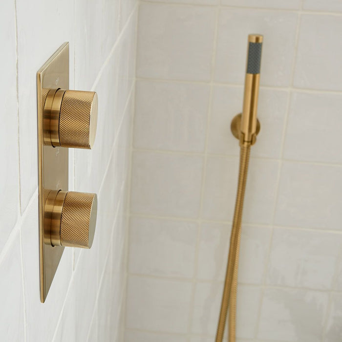 Vado Knurled X Fusion Vertical 2 Outlet Concealed